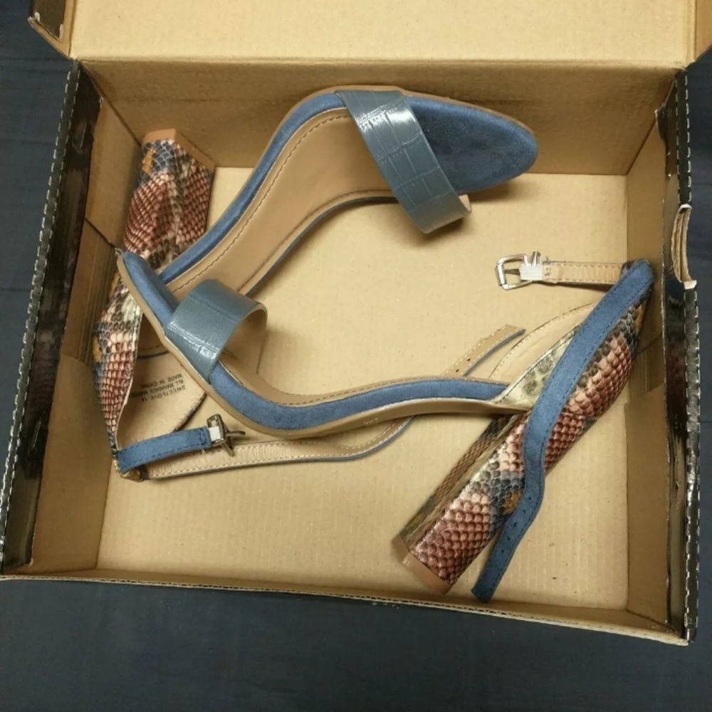 Blue heels sandals